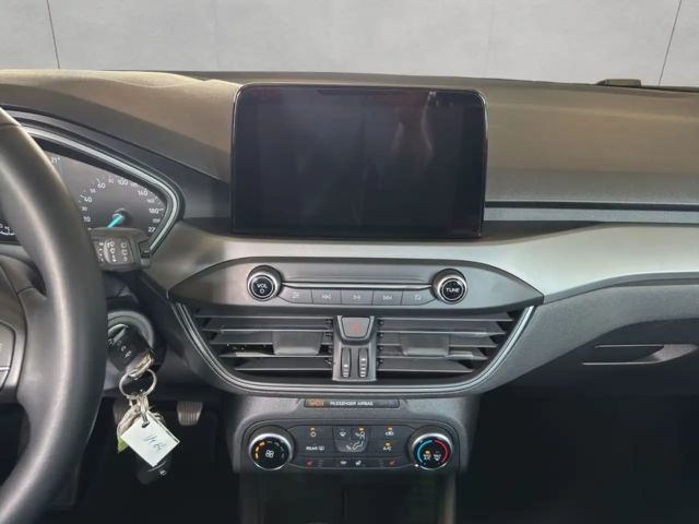 Ford Focus Cool & Connect EcoBoost Wagon