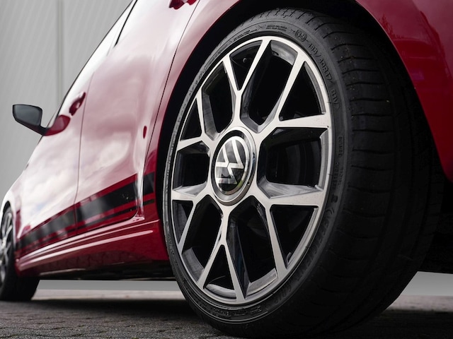 Volkswagen up! 1.0 TSI GTI