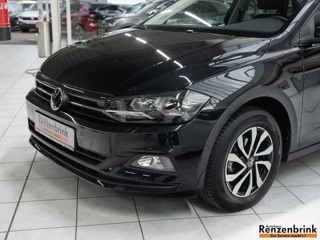 Volkswagen Polo Polo Active TSI Navi ParkPilot Sitzheizg. Sitzk...