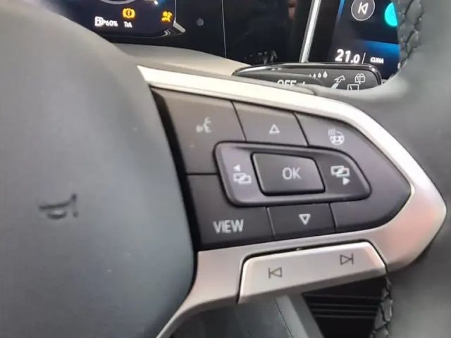 Volkswagen Golf DSG Life Variant