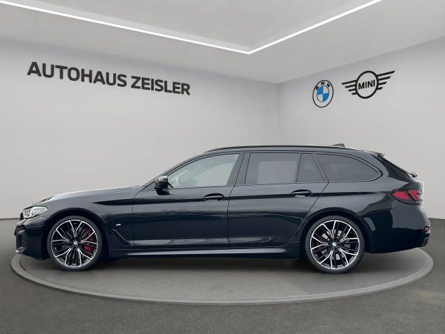 BMW 540 540d M-Sport Touring xDrive