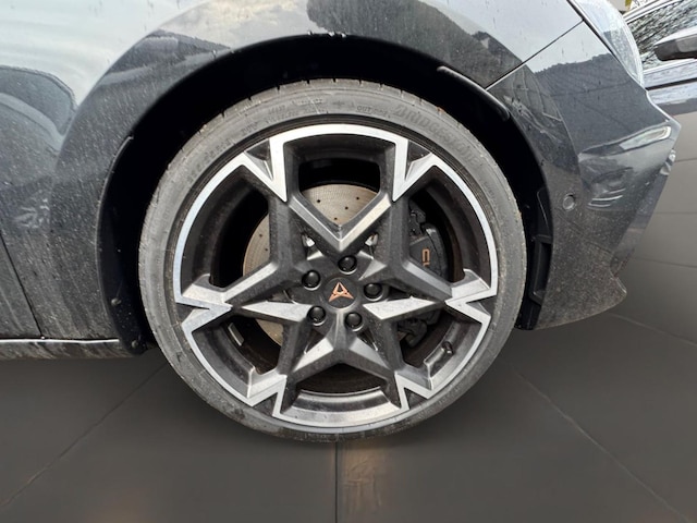 Cupra Leon 2.0 TSI 4Drive Sportstourer VZ