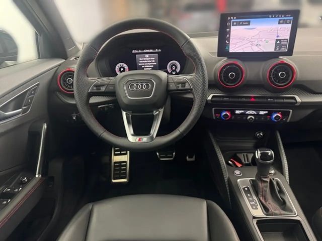 Audi Q2 35 TFSI S-Line