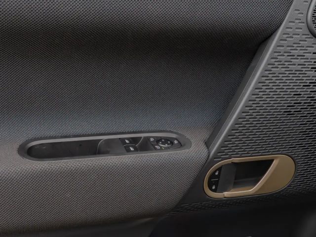 MINI Cooper E Classic Trim HUD LED NAVI SHZ PDC