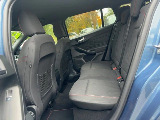 Ford Focus EcoBoost ST Line Wagon