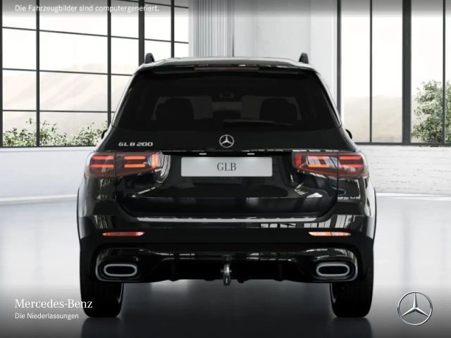 Mercedes-Benz GLB 200 AMG Line