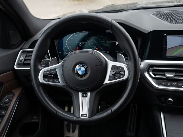 BMW 320 320d M-Sport Sedan