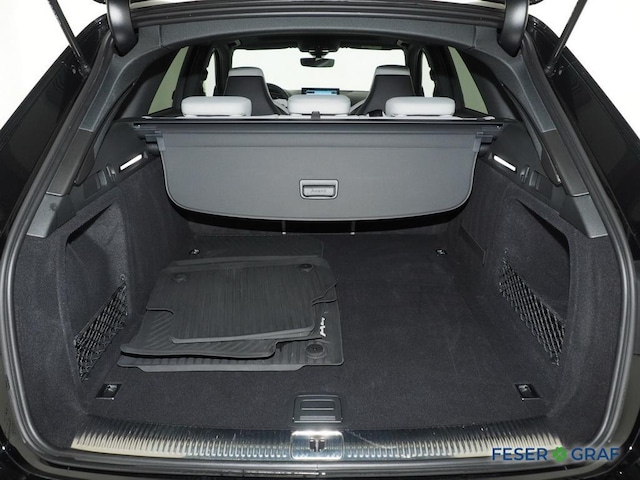 Audi RS4 Avant Quattro