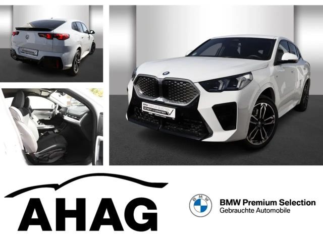 BMW iX2 xDrive30