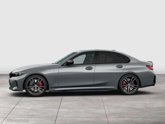 BMW 330 330d M-Sport Sedan