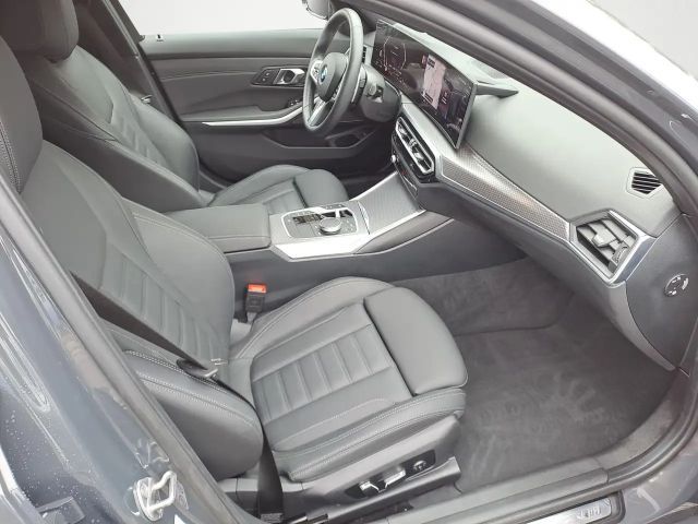 BMW 320 320i M-Sport Touring