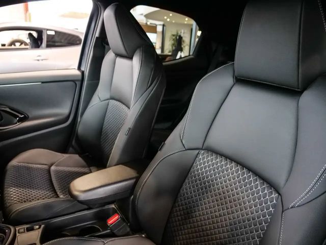 Toyota Yaris Hatchback Hybride Style