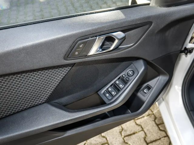 BMW 116 116d Advantage pakket Sedan