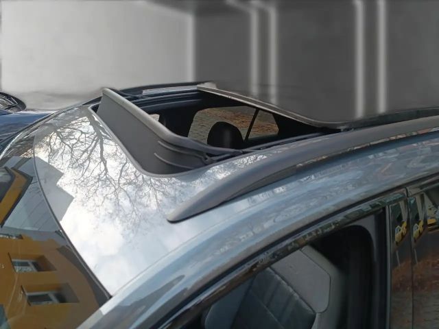 Volkswagen T-Roc 2.0 TSI DSG R-Line