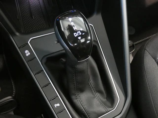 Volkswagen Taigo 1.0 TSI DSG R-Line