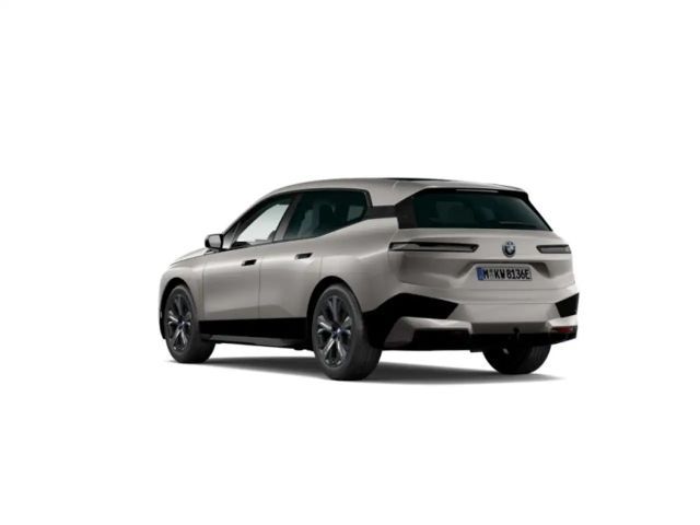 BMW iX xDrive50