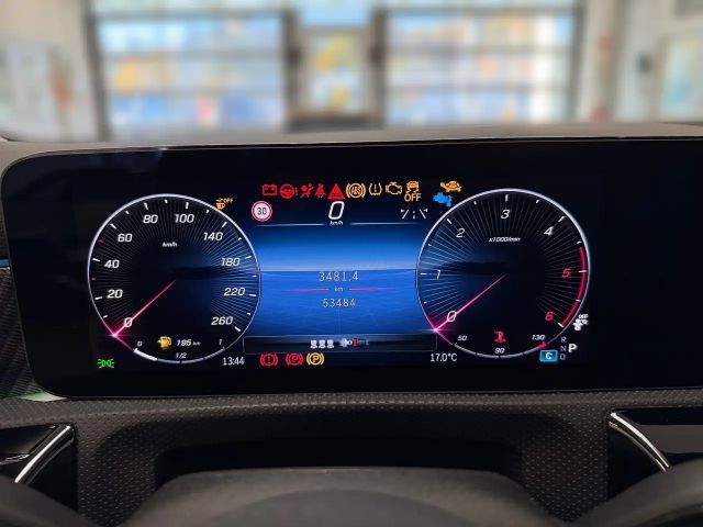 Mercedes-Benz CLA 180 CLA 180 d Coupé