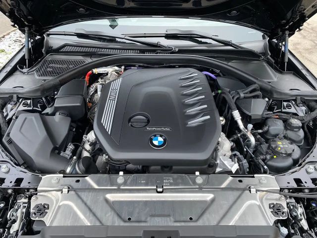 BMW 330 330d M-Sport Sedan xDrive