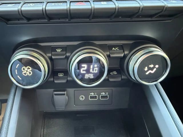 Mitsubishi Colt Intense