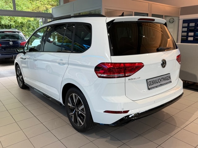 Volkswagen Touran 1.5 TSI R-Line
