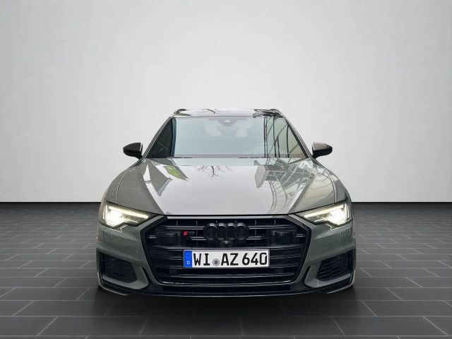 Audi S6 Avant