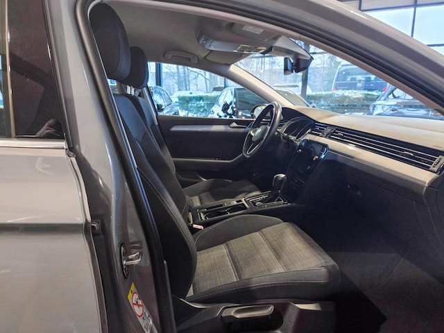 Volkswagen Passat 2.0 TDI Business DSG Variant