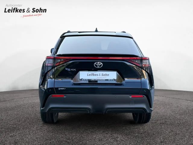 Toyota bZ4X Teamplayer 165 kW / 73 kWh