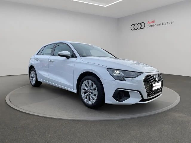 Audi A3 40 TFSI Hybride Sedan