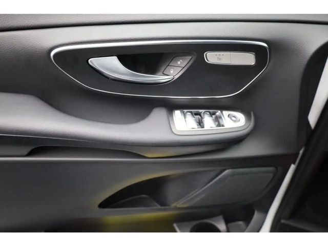 Mercedes-Benz V 250 AMG Line V 250 d