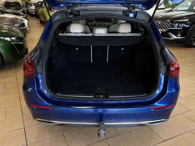 Mercedes-Benz C 200 AVANTGARDE