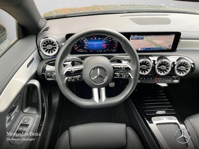 Mercedes-Benz CLA 180 AMG Line