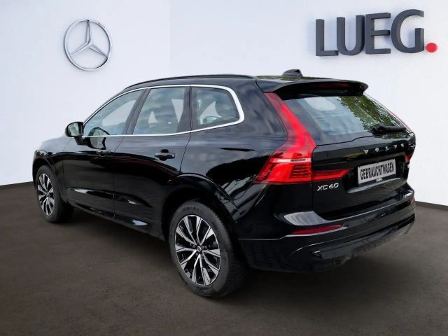 Volvo XC60 XC 60 B4 2WD Essential FAHRASSISTENZ+KAMERA+