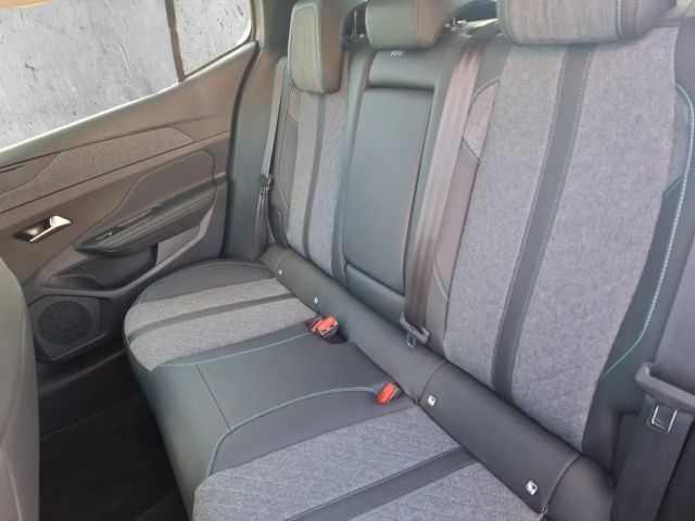 Peugeot 408 130 Allure Pack PureTech