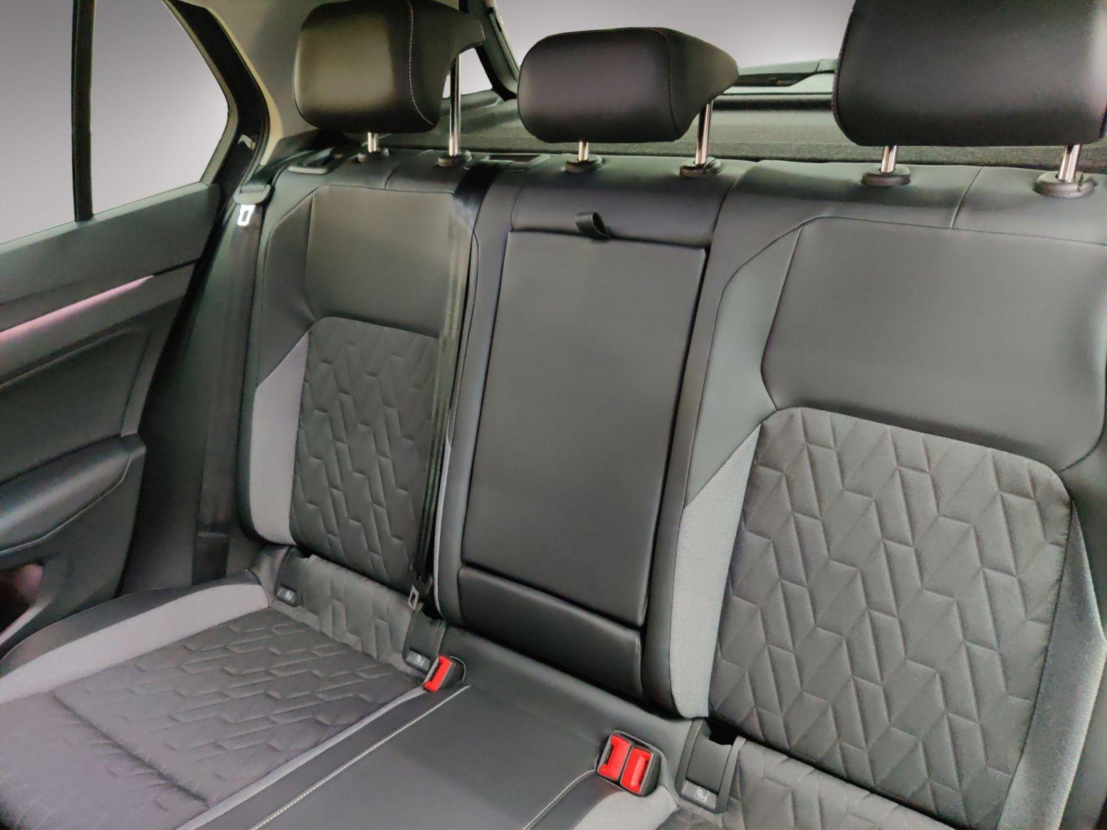 Volkswagen Golf 1.5 eTSI Life Plus