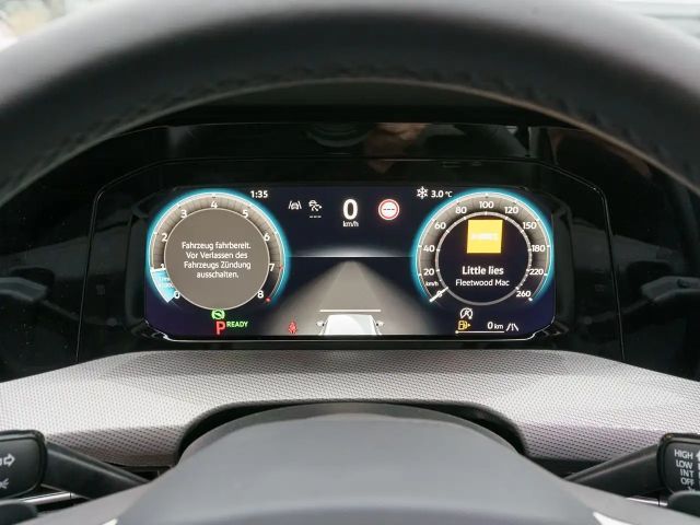 Volkswagen Golf 1.5 eTSI DSG