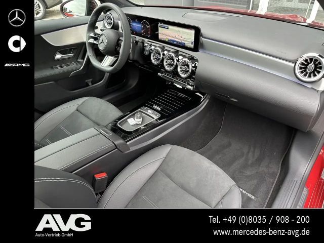 Mercedes-Benz A 200 AMG Line