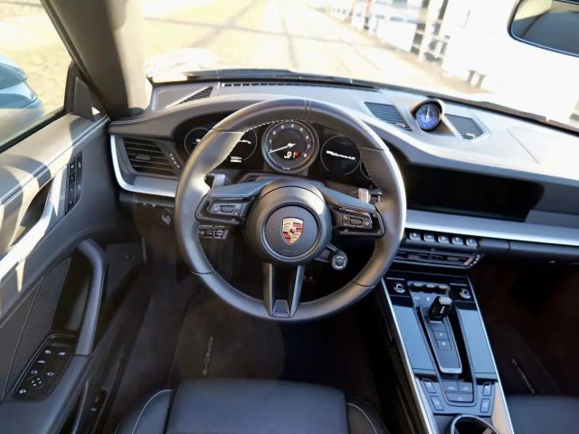 Porsche 992 4S Cabrio Carrera