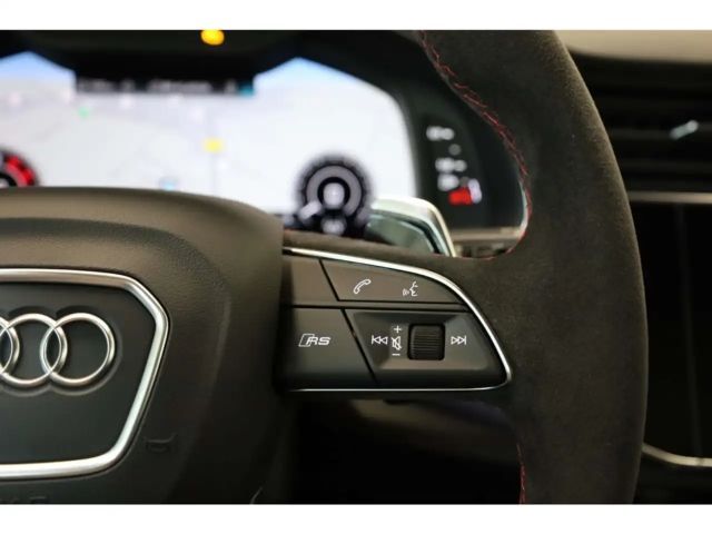 Audi RS Q8 Performance Quattro