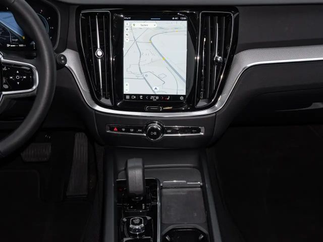 Volvo V60 Cross Country AWD Plus