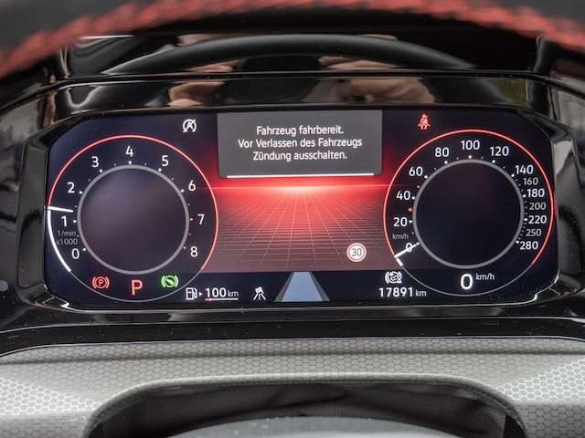 Volkswagen Golf 2.0 TSI DSG GTI