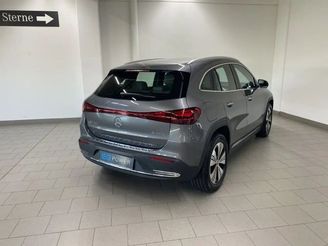 Mercedes-Benz EQA 300 4MATIC Progressive