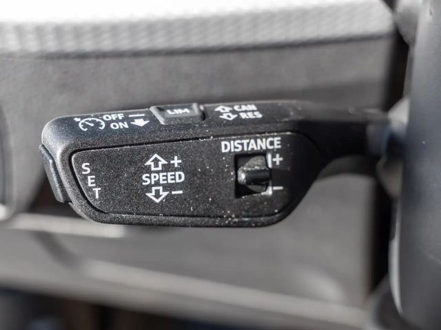 Audi Q2 35 TFSI S-Line