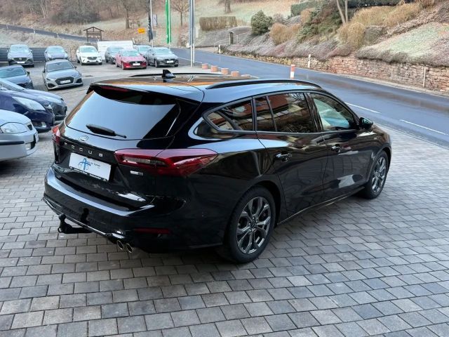 Ford Focus ST Line Wagon