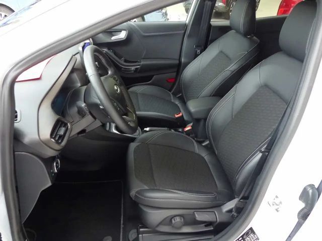 Ford Puma EcoBoost Titanium