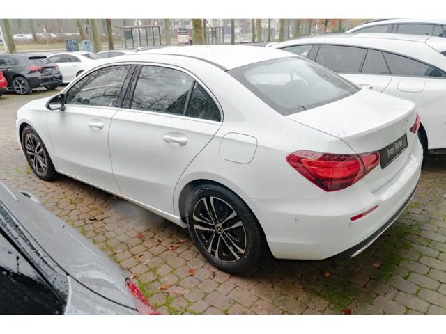Mercedes-Benz A 200 Progressive