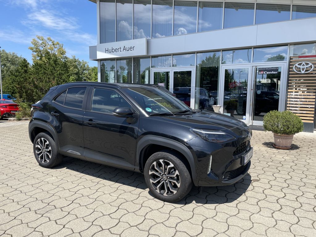 Toyota Yaris Cross 4x2 5-deurs Plus
