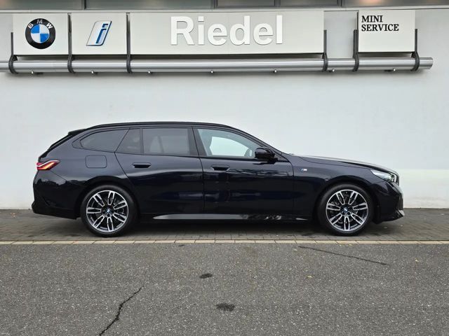BMW 520 520d M-Sport Touring xDrive