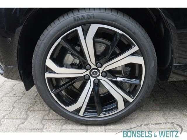 Volvo XC60 AWD Dark Ultra