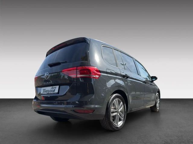 Volkswagen Touran 1.5 TSI DSG Move