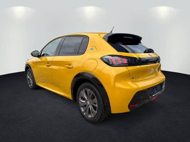 Peugeot 208 Allure Pack